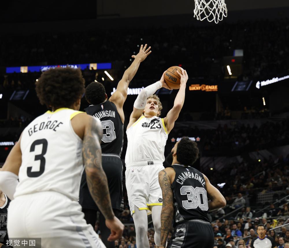 印尼换帅加速荷兰化 新帅热门克鲁伊维特遭质疑.