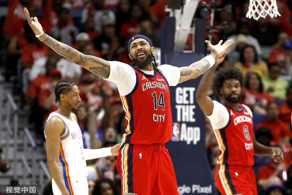 单板滑雪障碍追逐世界杯北大湖站：加拿大英国选手各揽“双冠”2025-02-03.